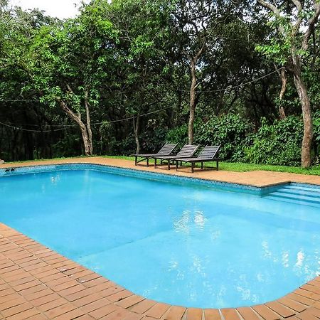 Woodlands Lilongwe Hotel Екстериор снимка